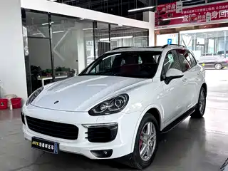 Porsche Cayenne 2016