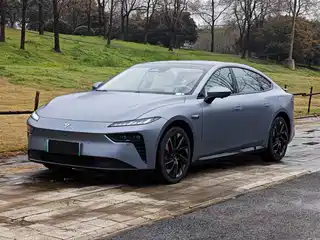 Dongfeng Yipai eπ007 2024