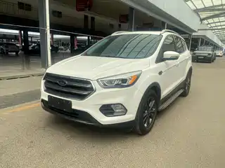 Ford Kuga 2021