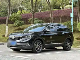 Dongfeng Aeolus Fengshen AX7 2020