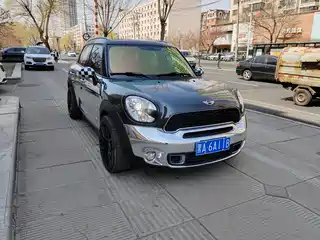 MINI COUNTRYMAN 2011