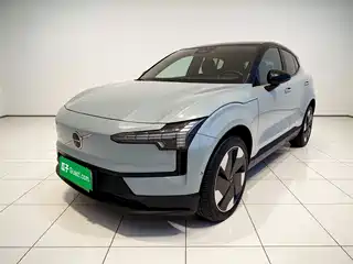 Volvo EX30 2024