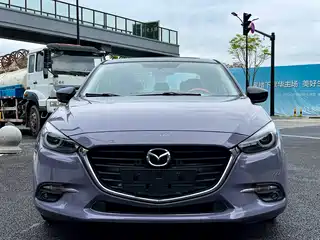 Mazda Mazda3 Axela 2017