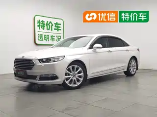 Ford Taurus 2017
