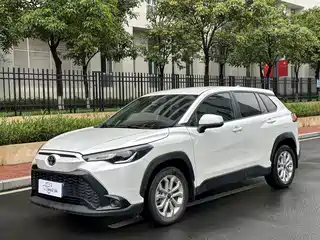Toyota Frontlander 2023