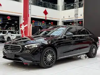 Mercedes-Benz C-Class 2025