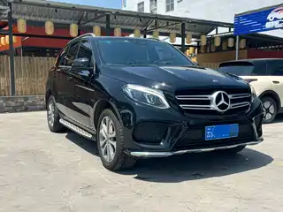 Mercedes-Benz GLE 2016