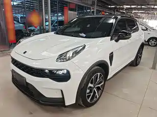 Lynk & Co 01 EM-P 2020
