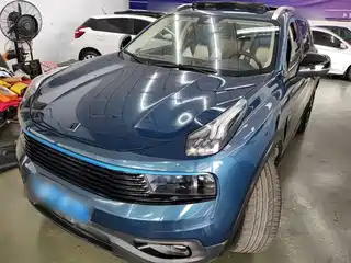 Lynk & Co 01 2018