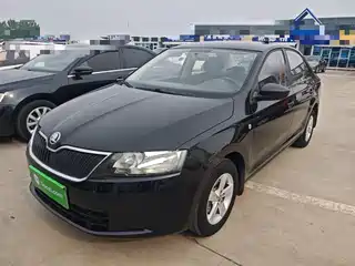 Škoda Rapid 2014