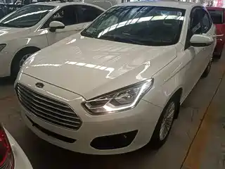 Ford Escort 2014