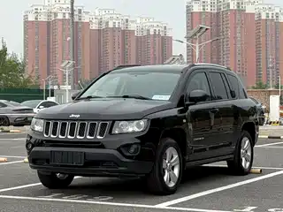 Jeep Compass (Import) 2013