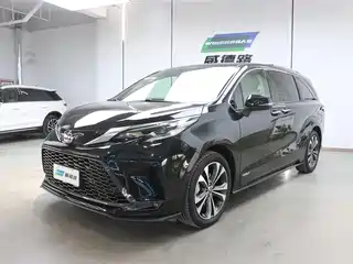 Toyota Granvia 2022