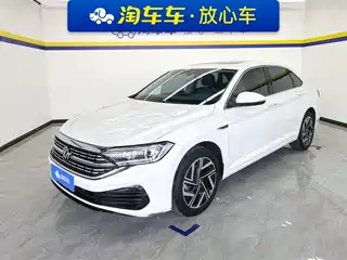 Volkswagen Sagitar 2022