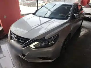 Nissan Teana 2016