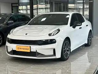 Lynk & Co 03 2021