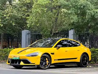 Xiaomi Auto SU7 Ultra 2025