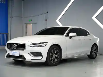Volvo S60 2023