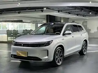 AITO Wenjie M7 2024