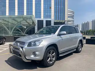 Toyota RAV4 Rongfang 2013