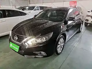 Nissan Teana 2018
