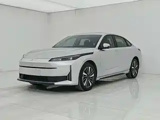 Changan Qiyuan A05 2023
