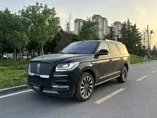 Lincoln Navigator 2020