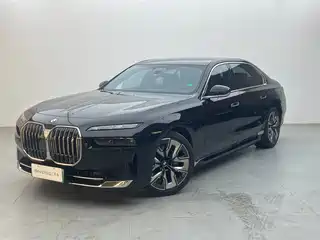 BMW BMW i7 2023