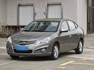 Hyundai Elantra 2015