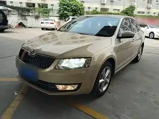 Škoda Octavia 2014
