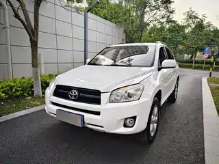 Toyota RAV4 Rongfang 2013
