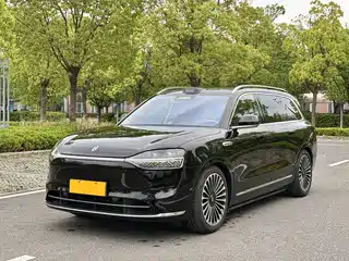 AITO Wenjie M9 2025