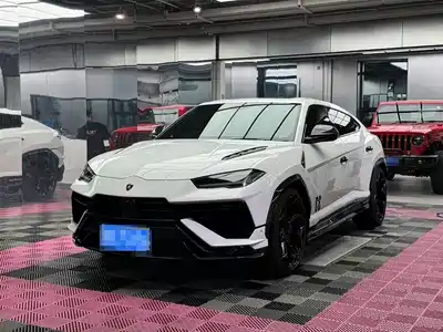 Lamborghini Urus 2023