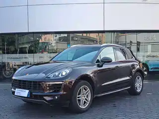 Porsche Macan 2016