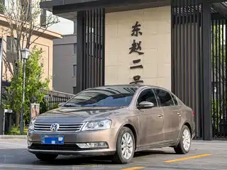 Volkswagen Magotan 2012
