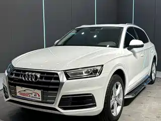 Audi Q5L 2019