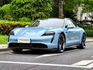 Porsche Taycan 2021