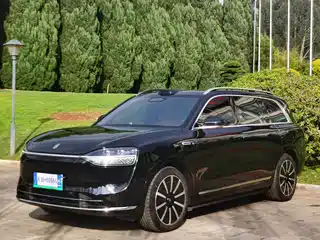 AITO Wenjie M9 2025