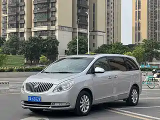 Buick GL8 2011