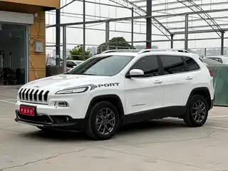 Jeep Cherokee 2021