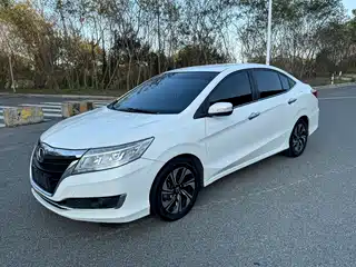 Honda Lingpai 2015
