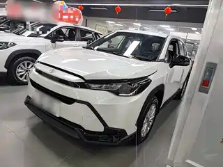 Toyota Frontlander 2025