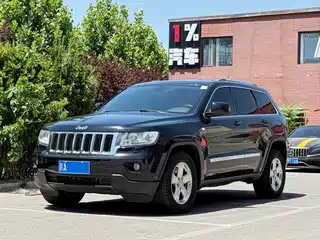 Jeep Grand Cherokee (Import) 2012