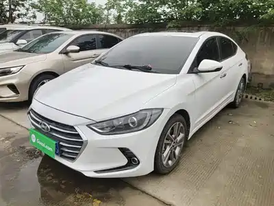 Hyundai Elantra 2019