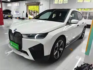 BMW iX 2022