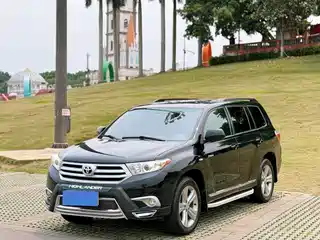 Toyota Highlander 2014