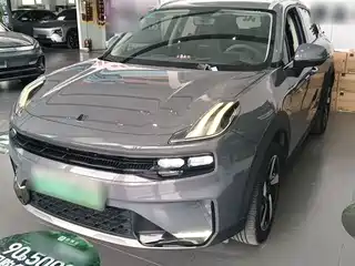 Lynk & Co 06 EM-P 2020