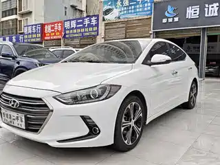 Hyundai Elantra 2018