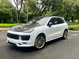 Porsche Cayenne 2014