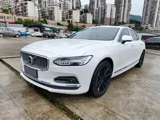 Volvo S90 2021